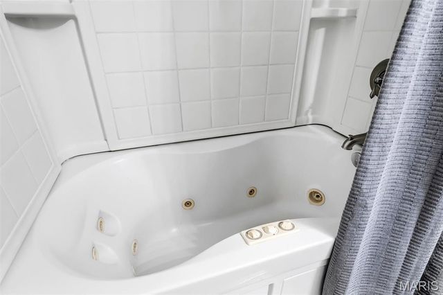 6254 Goener Avenue, St Louis, MO 63116