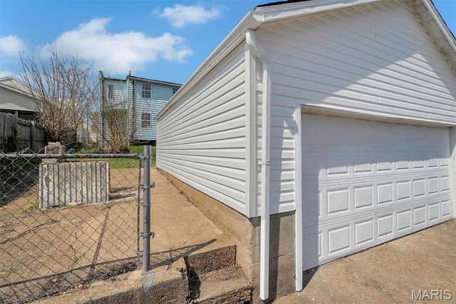 6254 Goener Avenue, St Louis, MO 63116