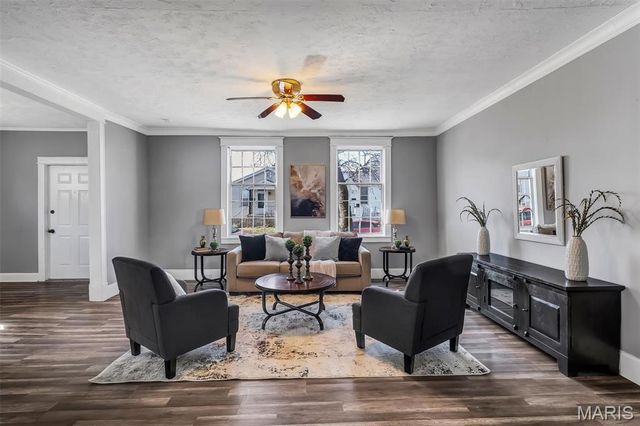 6254 Goener Avenue, St Louis, MO 63116