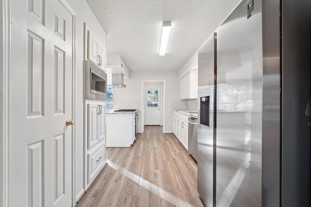 515 Rosewood Drive, Shenandoah, TX 77381