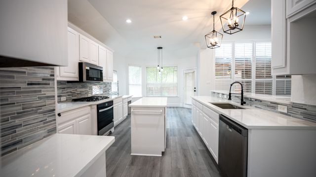 1810 Winterberry Trail, Garland, TX 75040