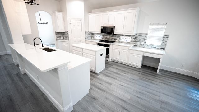 1810 Winterberry Trail, Garland, TX 75040