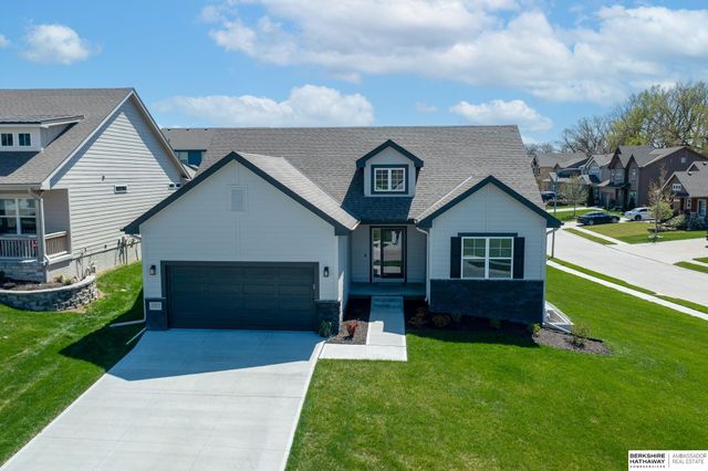 16919 Virginia Street, Omaha, NE 68136