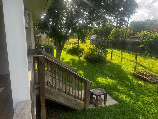 3134 Babin Drive, Texas City, TX 77590