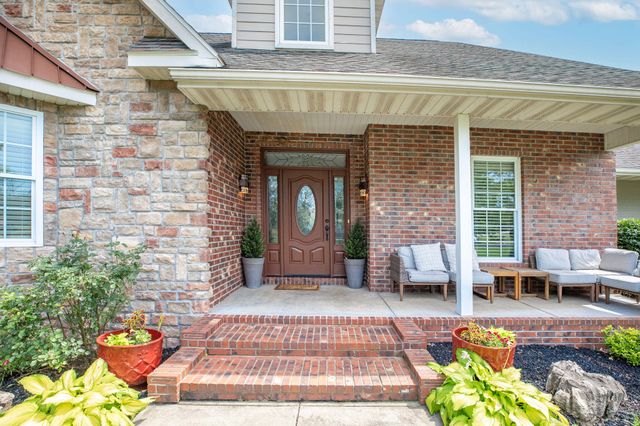 169 Ranch Road, Saddlebrooke, MO 65630