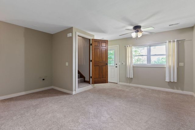 169 Ranch Road, Saddlebrooke, MO 65630
