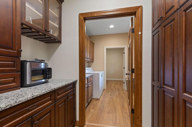 169 Ranch Road, Saddlebrooke, MO 65630