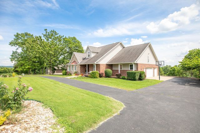 169 Ranch Road, Saddlebrooke, MO 65630