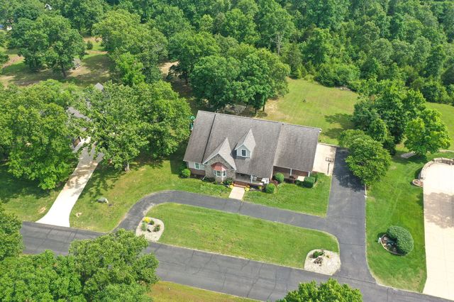 169 Ranch Road, Saddlebrooke, MO 65630