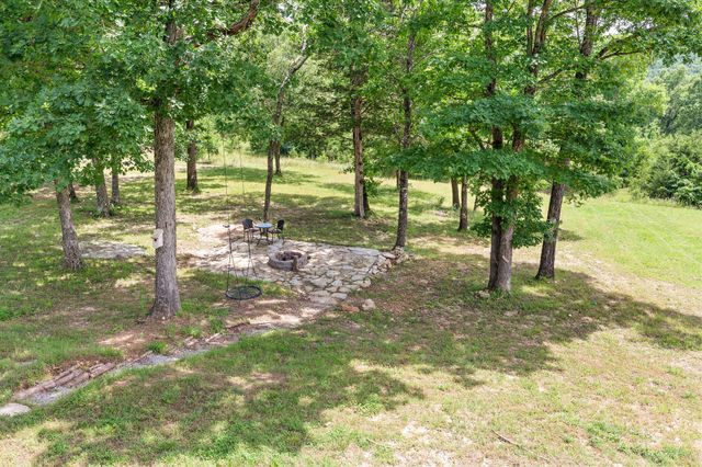 169 Ranch Road, Saddlebrooke, MO 65630