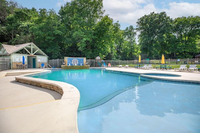 169 Ranch Road, Saddlebrooke, MO 65630