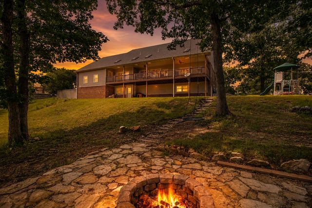 169 Ranch Road, Saddlebrooke, MO 65630