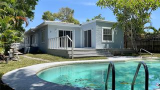 820 SE 12th St 2, Fort Lauderdale, FL 33316