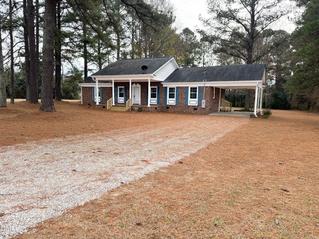 1955 Reges Store Road, Nashville, NC 27856