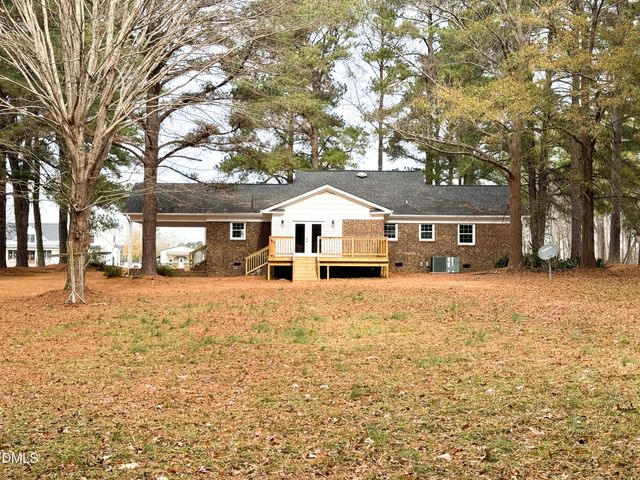 1955 Reges Store Road, Nashville, NC 27856