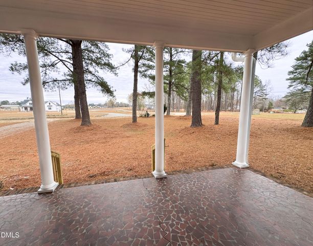 1955 Reges Store Road, Nashville, NC 27856