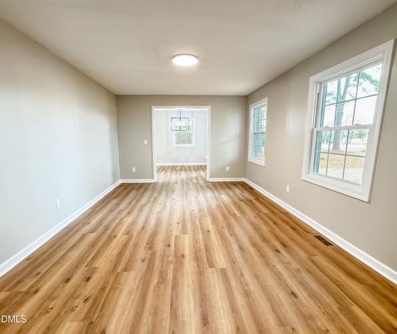 1955 Reges Store Road, Nashville, NC 27856