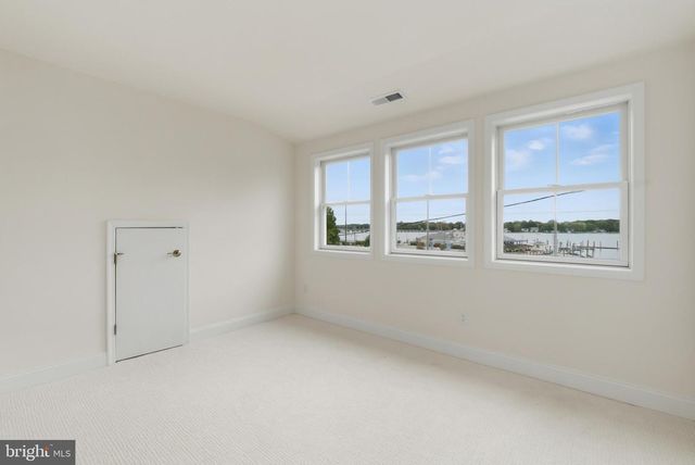 226 S WATER ST, Chestertown, MD 21620