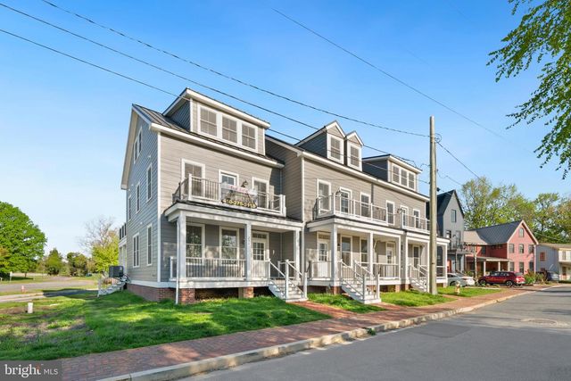226 S WATER ST, Chestertown, MD 21620