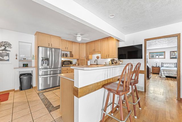 420 W Beech Bark Trail, Maple City, MI 49664