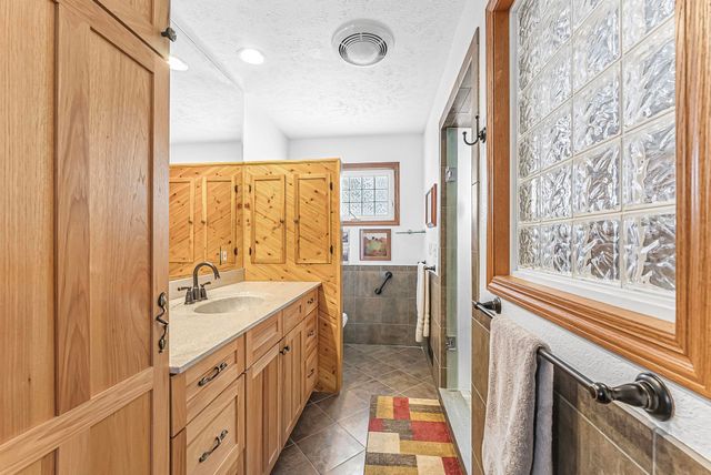 420 W Beech Bark Trail, Maple City, MI 49664