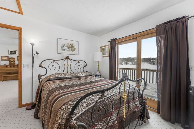 420 W Beech Bark Trail, Maple City, MI 49664