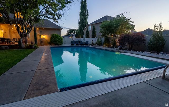 96 N MOUNTAIN VISTAS RD, Kaysville, UT 84037