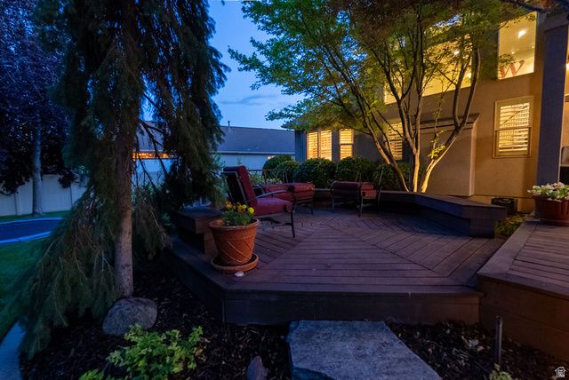 96 N MOUNTAIN VISTAS RD, Kaysville, UT 84037