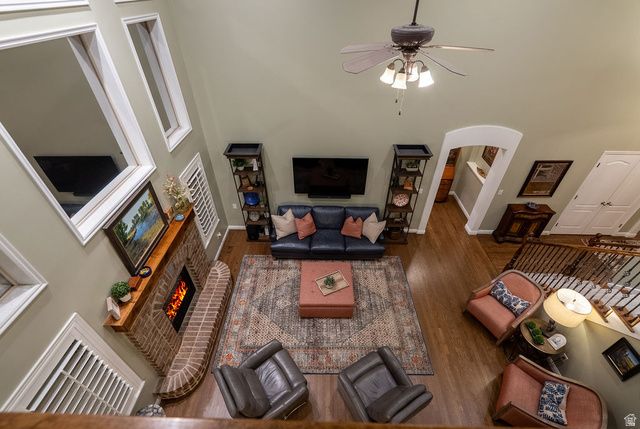 96 N MOUNTAIN VISTAS RD, Kaysville, UT 84037