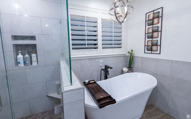 96 N MOUNTAIN VISTAS RD, Kaysville, UT 84037