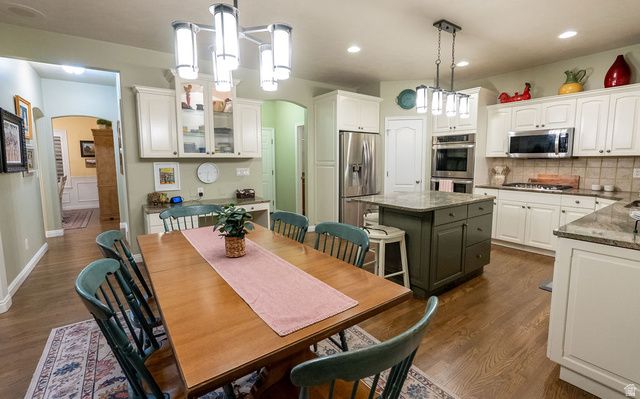 96 N MOUNTAIN VISTAS RD, Kaysville, UT 84037
