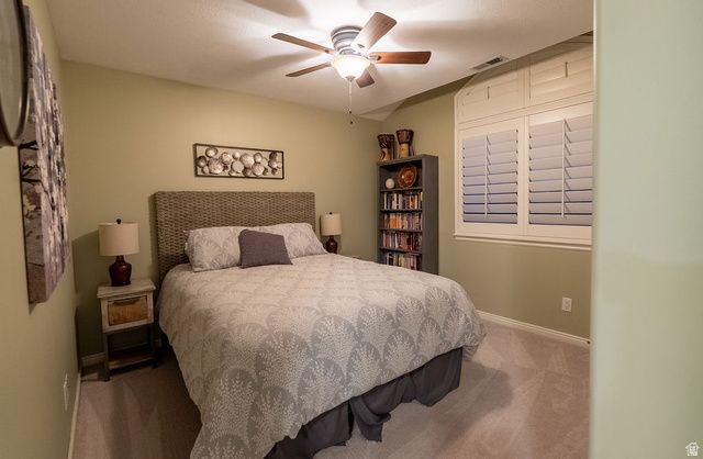 96 N MOUNTAIN VISTAS RD, Kaysville, UT 84037