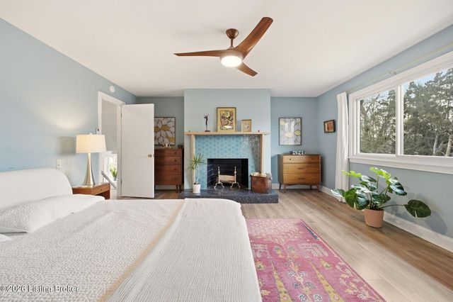 1821 Tyler Ln, Louisville, KY 40205