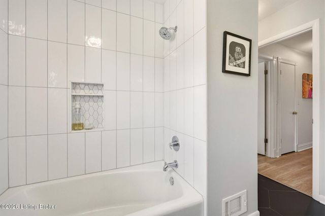 1821 Tyler Ln, Louisville, KY 40205