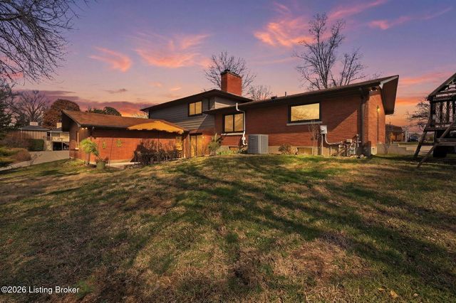 1821 Tyler Ln, Louisville, KY 40205