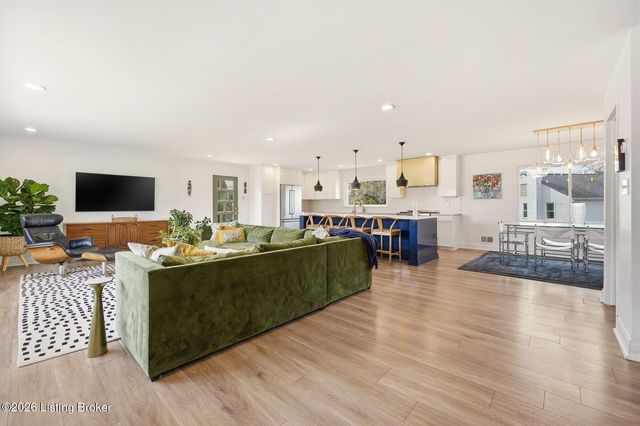 1821 Tyler Ln, Louisville, KY 40205