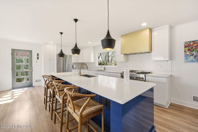 1821 Tyler Ln, Louisville, KY 40205