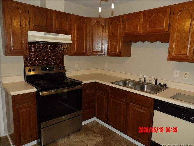 508 Farmview Drive, Fayetteville, NC 28311