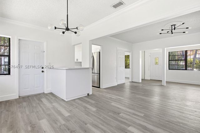 1200 SW 18th Ave, Miami, FL 33135