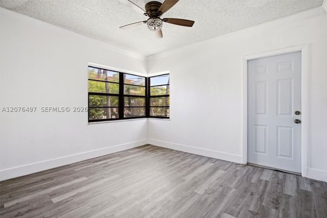 1200 SW 18th Ave, Miami, FL 33135