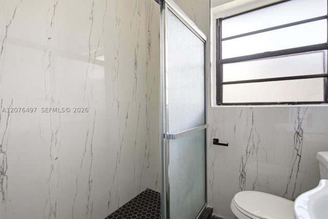 1200 SW 18th Ave, Miami, FL 33135