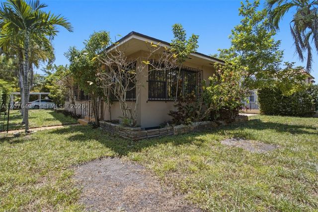 1200 SW 18th Ave, Miami, FL 33135