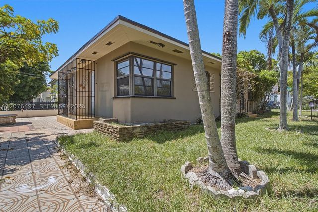 1200 SW 18th Ave, Miami, FL 33135
