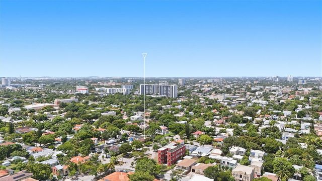 1200 SW 18th Ave, Miami, FL 33135