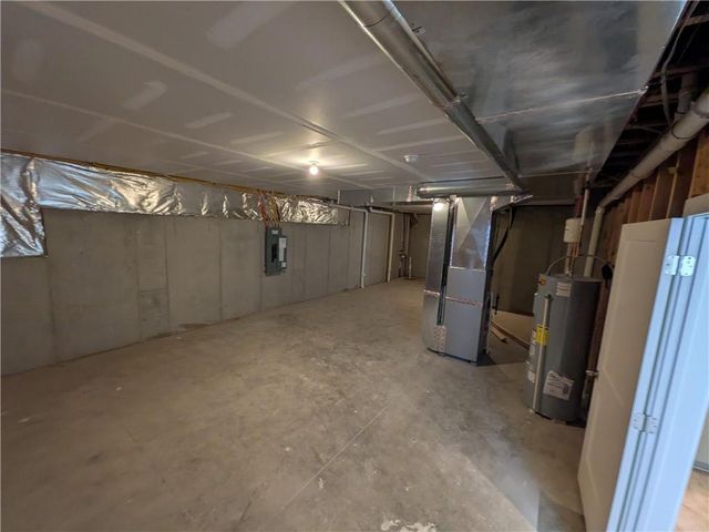 20773 W 188th Terrace, Spring Hill, KS 66083