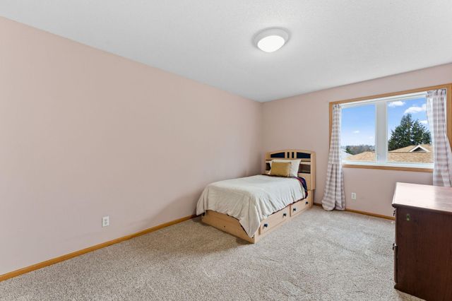 1250 Amundson Court, Stillwater, MN 55082