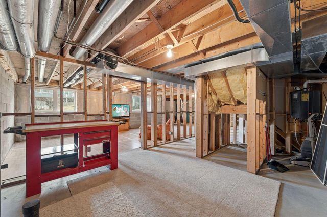 1250 Amundson Court, Stillwater, MN 55082