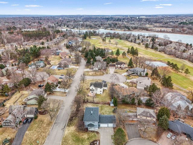 1250 Amundson Court, Stillwater, MN 55082