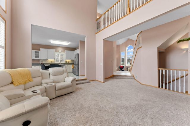 1250 Amundson Court, Stillwater, MN 55082