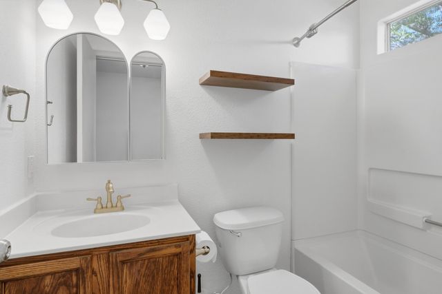 10847 Pizzo Drive NW, Albuquerque, NM 87114
